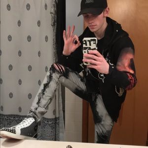 Meet your Posher, Kyle